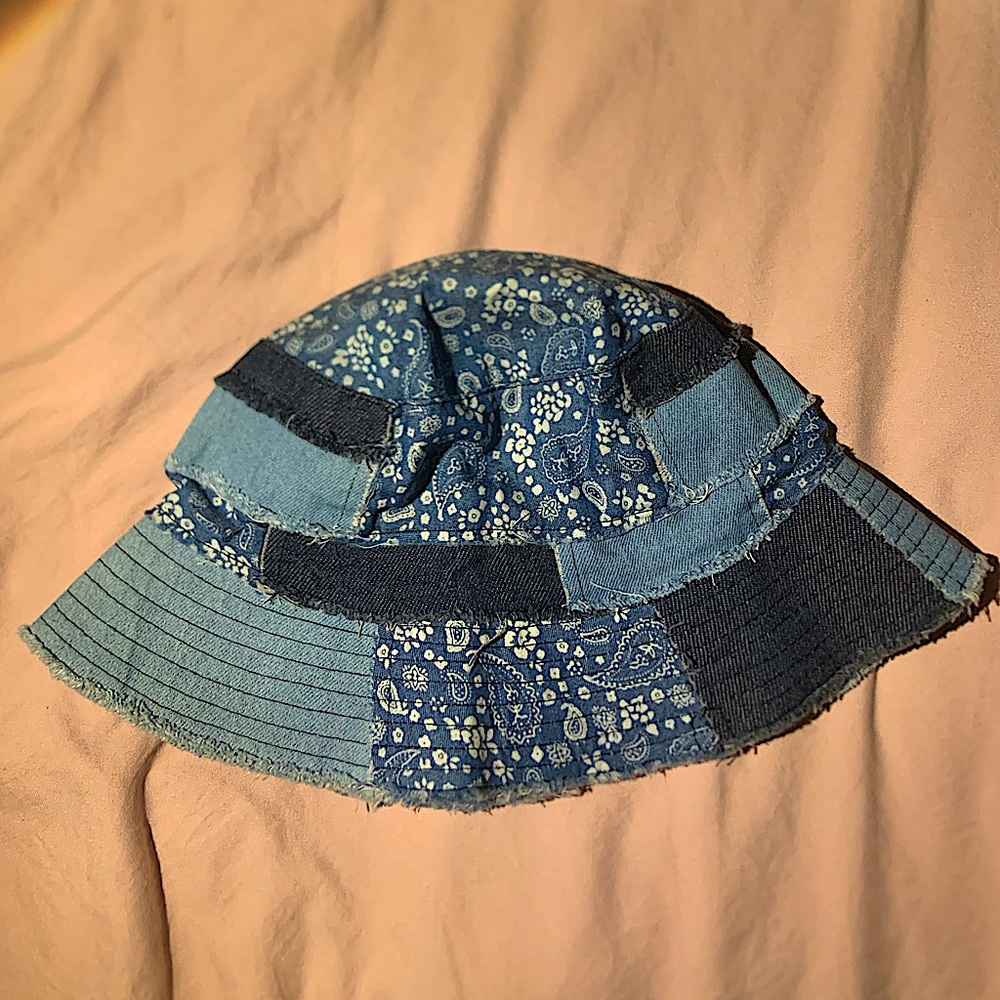 Patched bucket hat